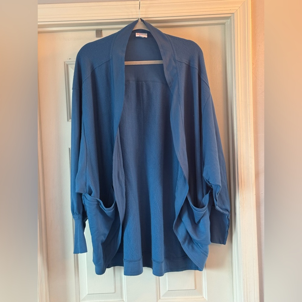 EUC Lularoe Kennedy Raw Edge Mix Media Cardigan
